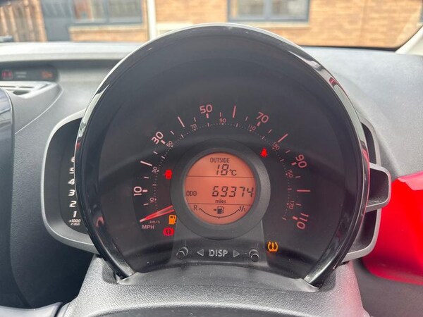 Used Toyota AYGO 2017 for sale - 75272264: Photo 20