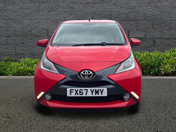 Used Toyota AYGO 2017 for sale - 75272264: Photo 2