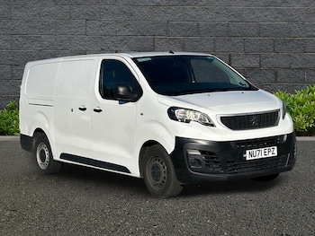 2021 - 1200 1.5 BlueHDi 100 Professional Van