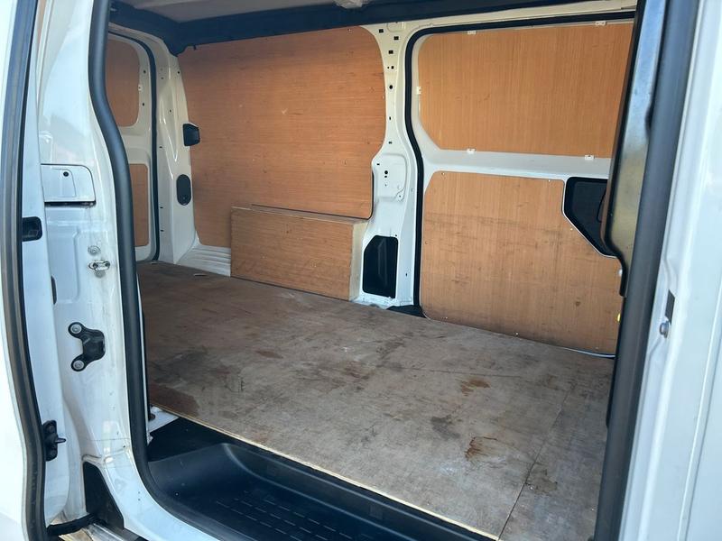 Used Peugeot Expert 2021 for sale - 76382376: Photo 21