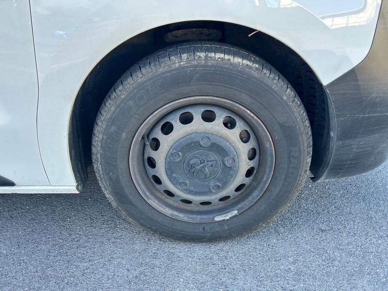 Used Peugeot Expert 2021 for sale - 76382376: Photo 9