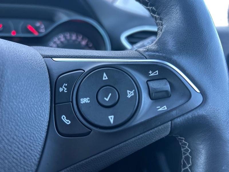 Used Vauxhall Crossland 2022 for sale - 76685057: Photo 21