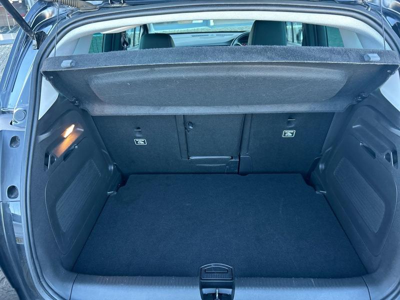 Used Vauxhall Crossland 2022 for sale - 76685057: Photo 23