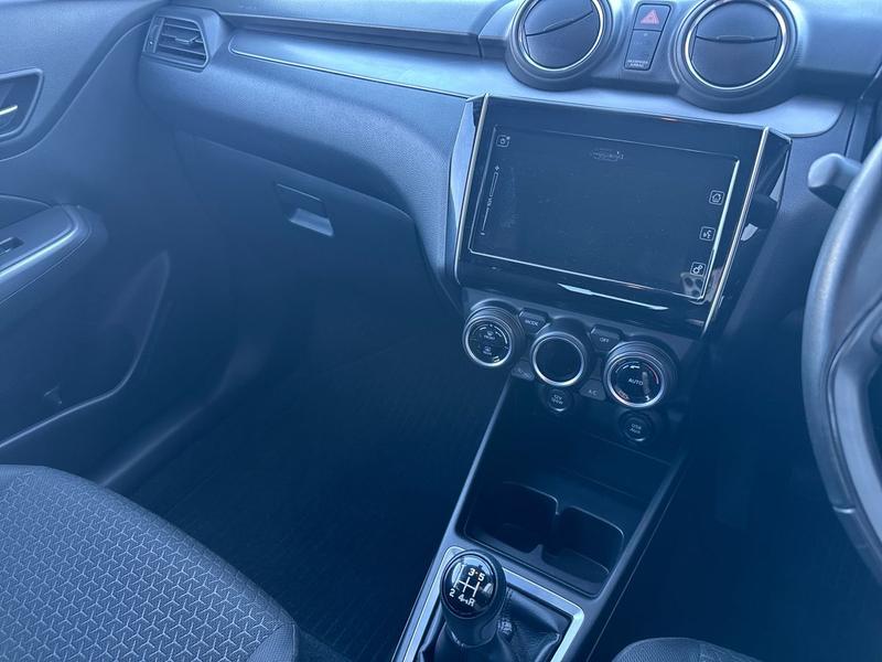 Used Suzuki Swift 2022 for sale - 76517668: Photo 14