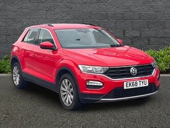 Used Volkswagen T-Roc 2018 for sale - 79545326: Photo