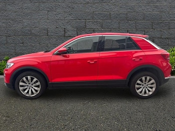 Used Volkswagen T-Roc 2018 for sale - 79545326: Photo
