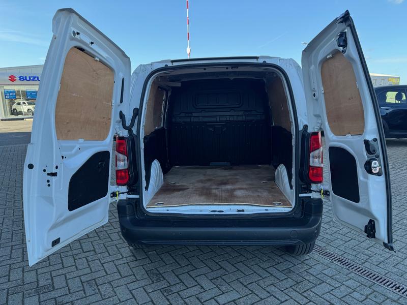Used Vauxhall Combo 2024 for sale - 76385117: Photo 3