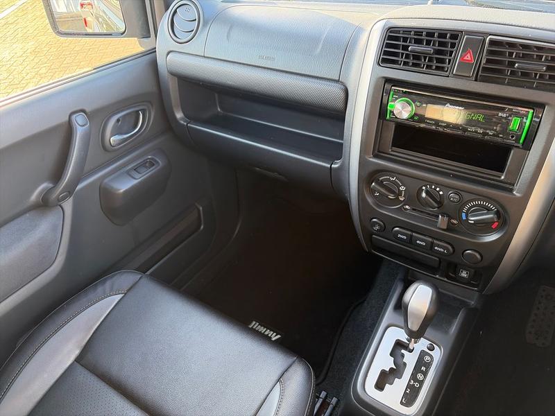 Used Suzuki Jimny 2017 for sale - 77701035: Photo 14