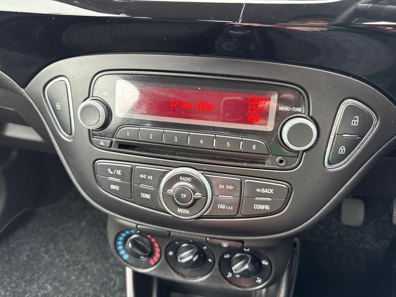 Used Vauxhall Corsa 2016 for sale - 76971950: Photo 17