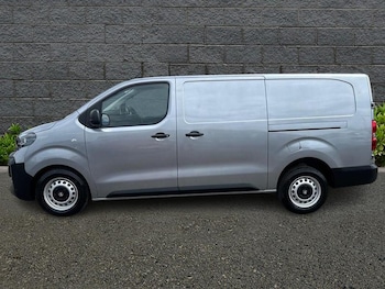 Used Vauxhall Vivaro 2024 for sale - 75075235: Photo