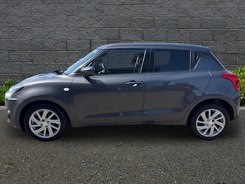 Used Suzuki Swift 2021 for sale - 78973981: Photo