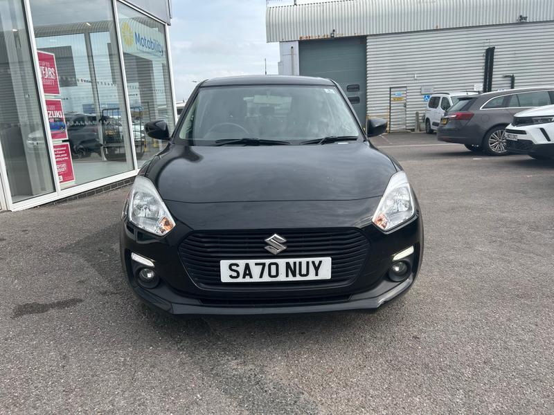Used Suzuki Swift 2020 for sale - 76117423: Photo 2