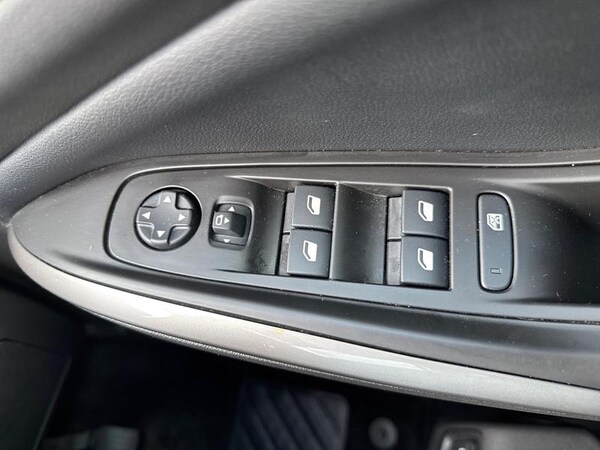 Used Vauxhall Grandland 2024 for sale - 76056052: Photo 16