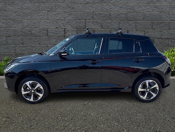 Used Suzuki Swift 2025 for sale - 77036859: Photo