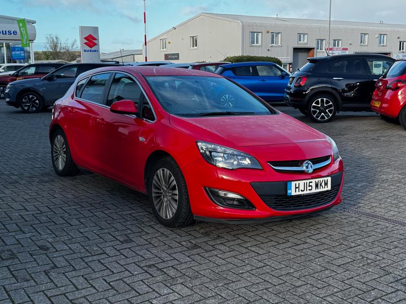 Used Vauxhall Astra 2015 for sale - 76382284: Photo 1