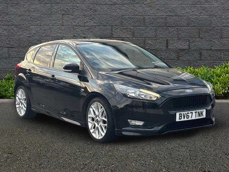 Used Ford Focus 2017 for sale - 76960775: Photo 1
