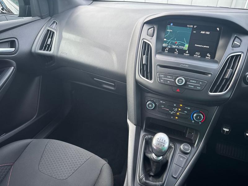 Used Ford Focus 2017 for sale - 76960775: Photo 14