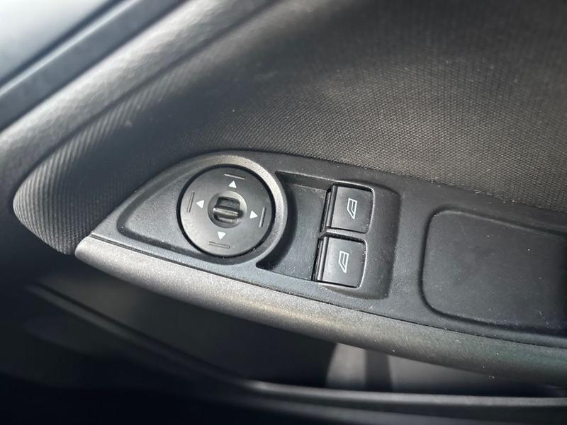Used Ford Focus 2017 for sale - 76960775: Photo 16