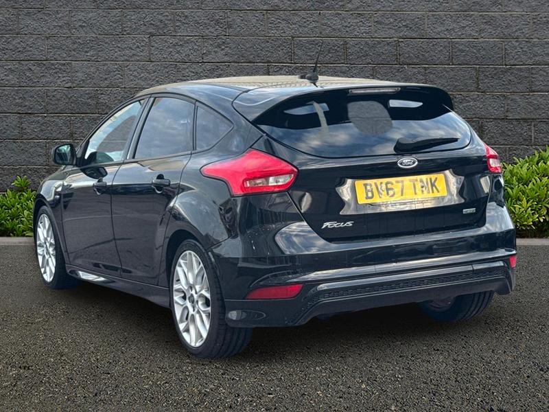 Used Ford Focus 2017 for sale - 76960775: Photo 5