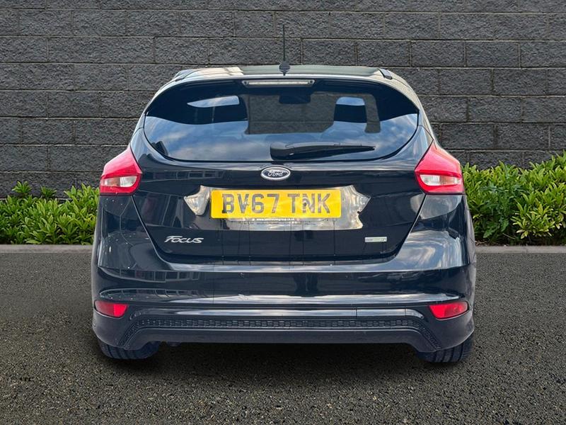 Used Ford Focus 2017 for sale - 76960775: Photo 6