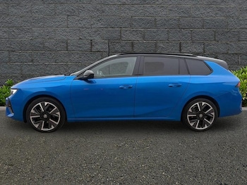 Used Vauxhall Astra 2024 for sale - 77186984: Photo