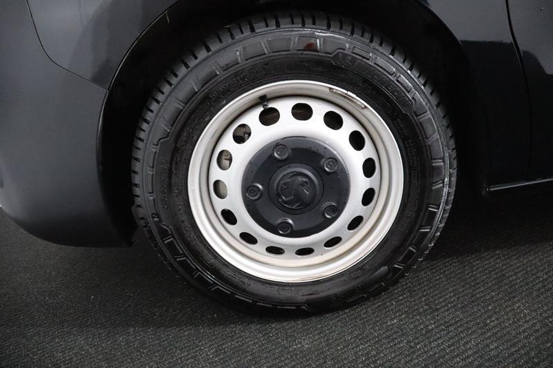 Used Vauxhall Vivaro Life 2024 for sale - 76908679: Photo 9
