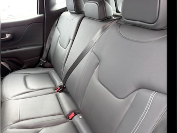 Used Jeep Renegade 2018 for sale - 78131533: Photo