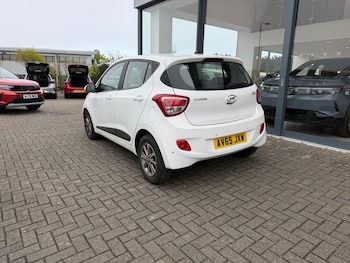 Used Hyundai i10 2015 for sale - 78286986: Photo