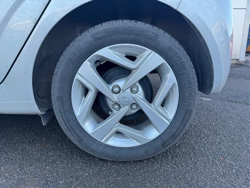 Used Hyundai i10 2022 for sale - 77701041: Photo 3