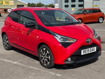 2019 - 1.0 VVT-i x-trend Funroof 5dr Petrol x-shift Euro 6 (71 ps) Automatic