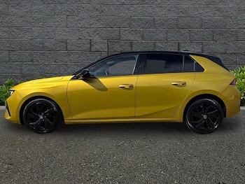 Used Vauxhall Astra 2023 for sale - 75730911: Photo