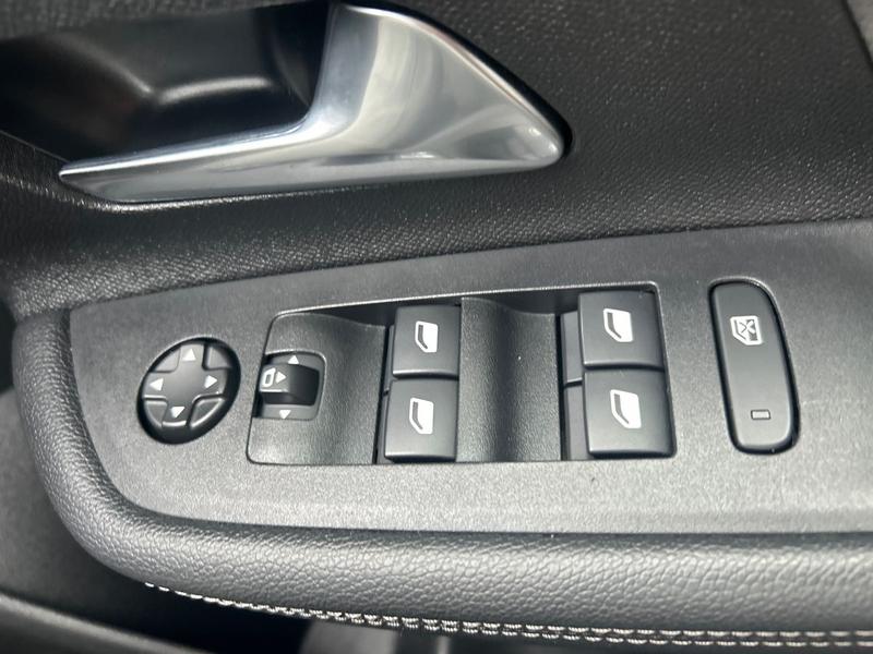 Used Vauxhall Mokka 2022 for sale - 77959190: Photo 16