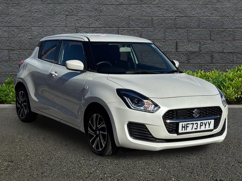 Used Suzuki Swift 2023 for sale - 77715003: Photo 1