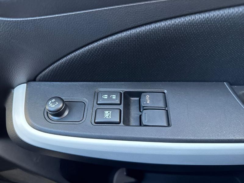 Used Suzuki Swift 2023 for sale - 77715003: Photo 16