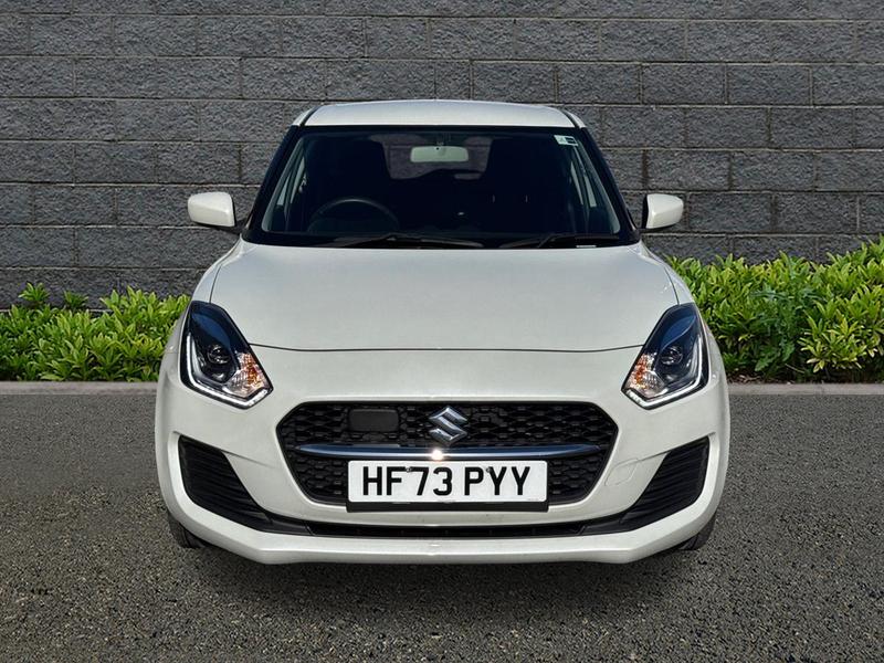 Used Suzuki Swift 2023 for sale - 77715003: Photo 2