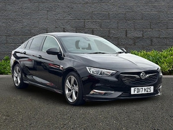 Vauxhall - Insignia