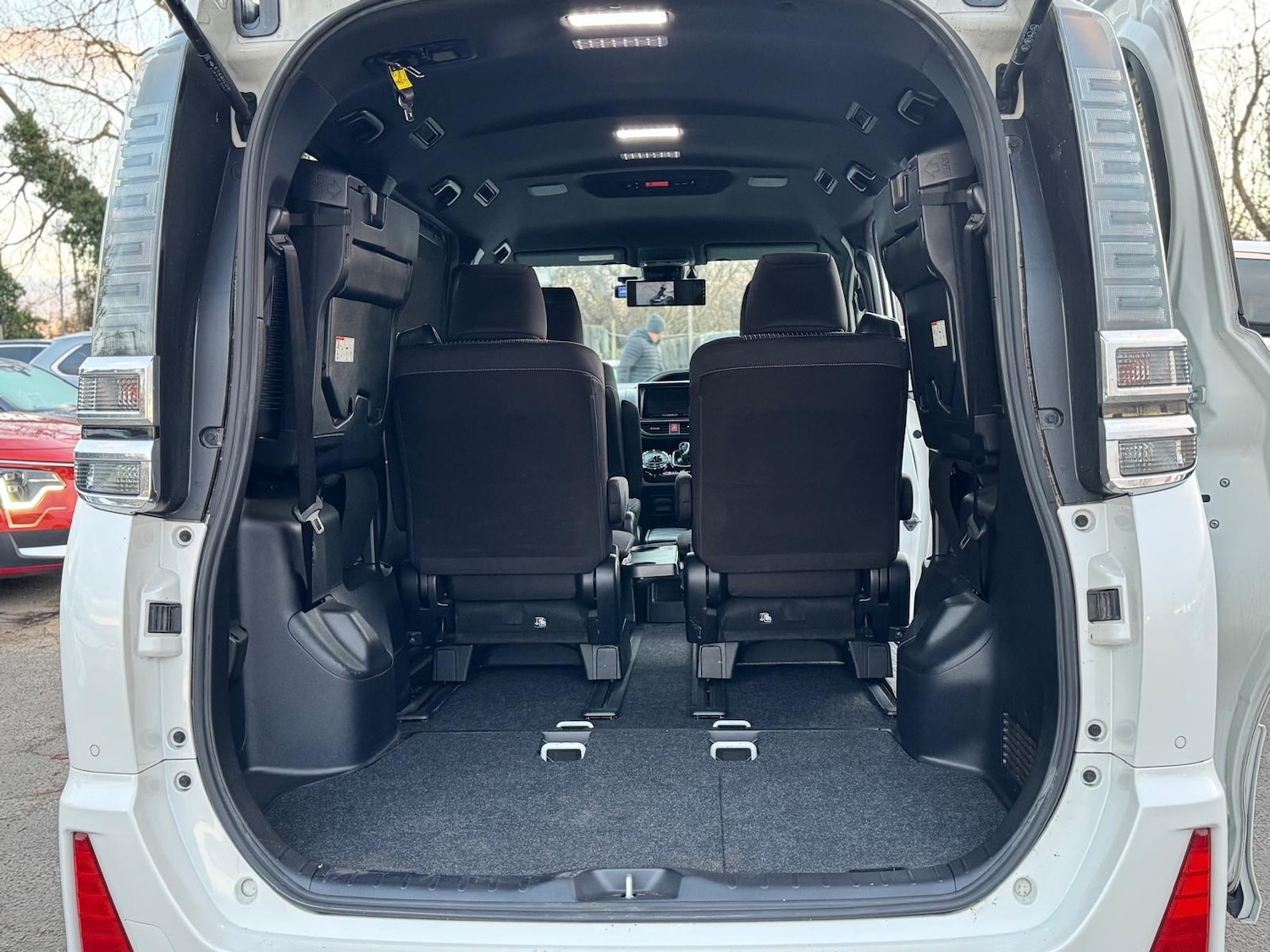 Used Toyota Voxy 2019 for sale - 77180320: Photo 29