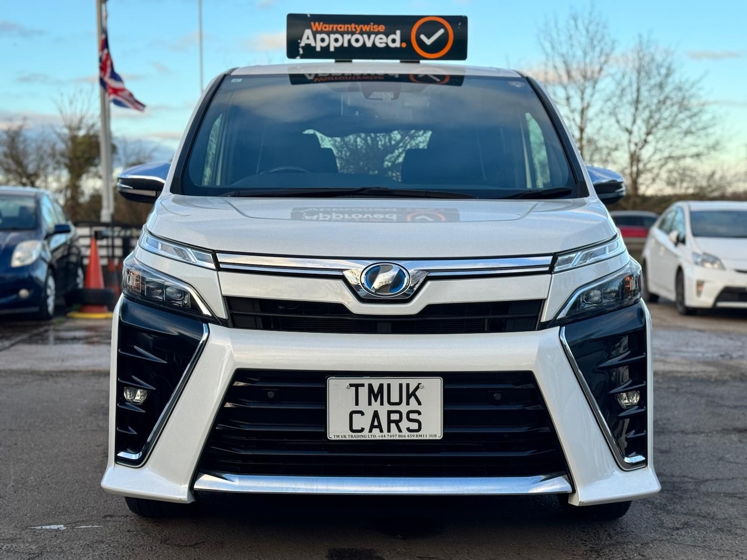 Used Toyota Voxy 2019 for sale - 77180320: Photo 5