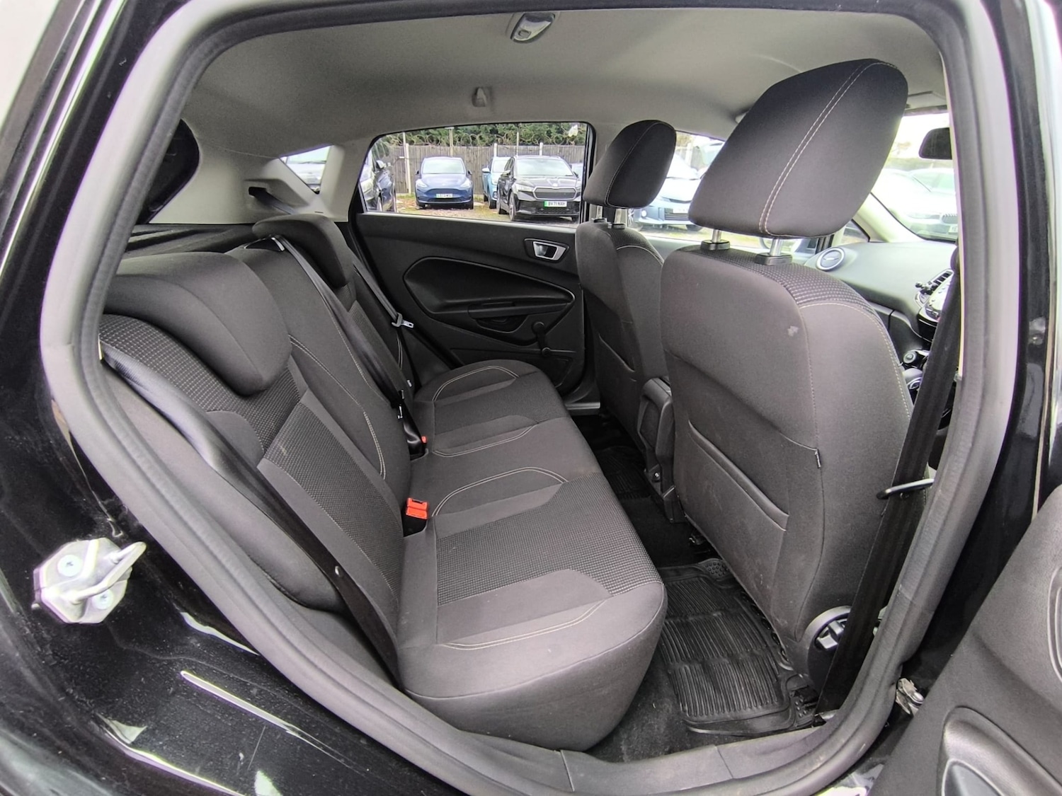 Used Ford Fiesta 2015 for sale - 77701886: Photo 11