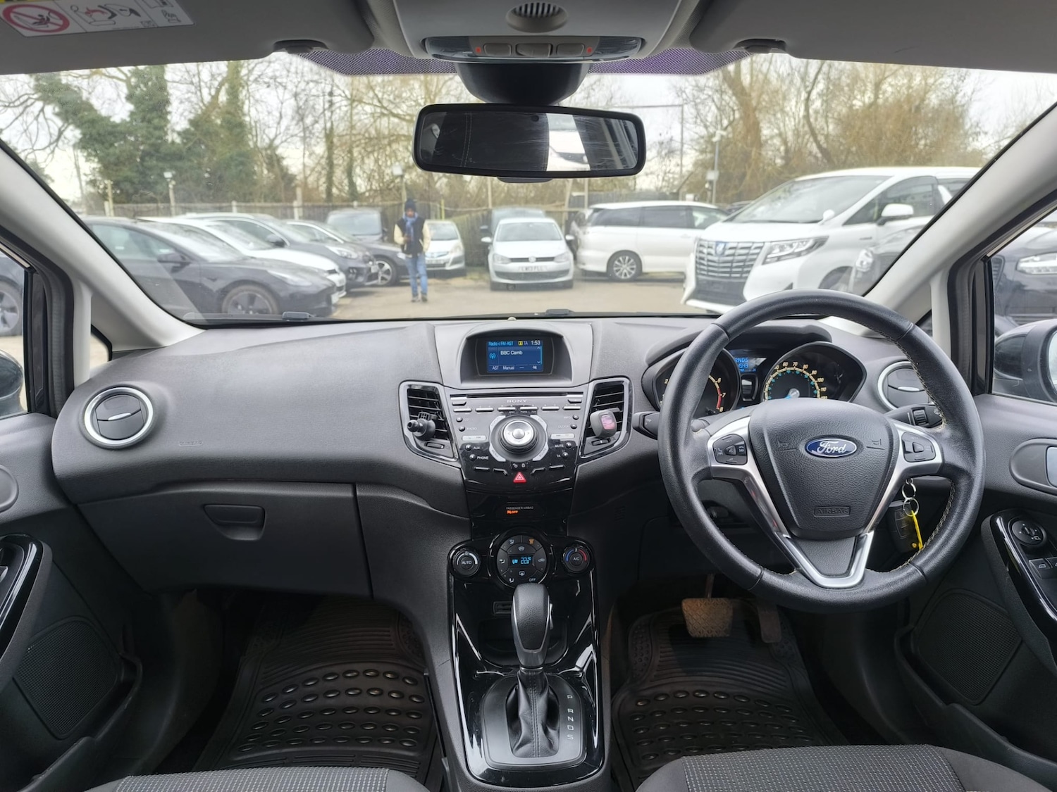 Used Ford Fiesta 2015 for sale - 77701886: Photo 13