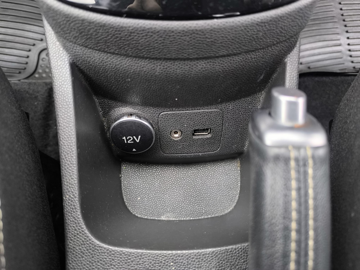 Used Ford Fiesta 2015 for sale - 77701886: Photo 24