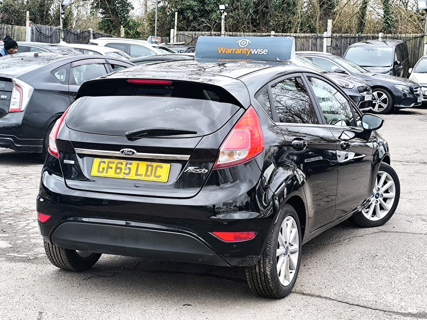 Used Ford Fiesta 2015 for sale - 77701886: Photo 3