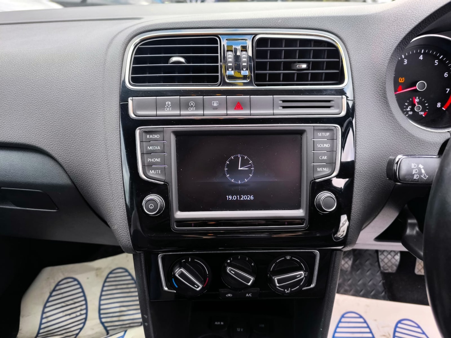 Used Volkswagen Polo 2015 for sale - 77271620: Photo 15