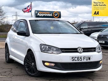 Used Volkswagen Polo 2015 for sale - 77271620: Photo