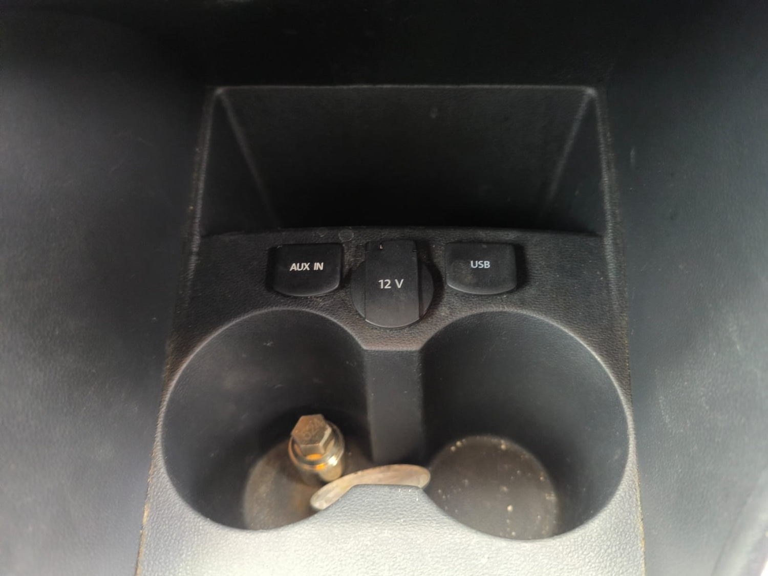 Used Volkswagen Polo 2015 for sale - 77271620: Photo 25