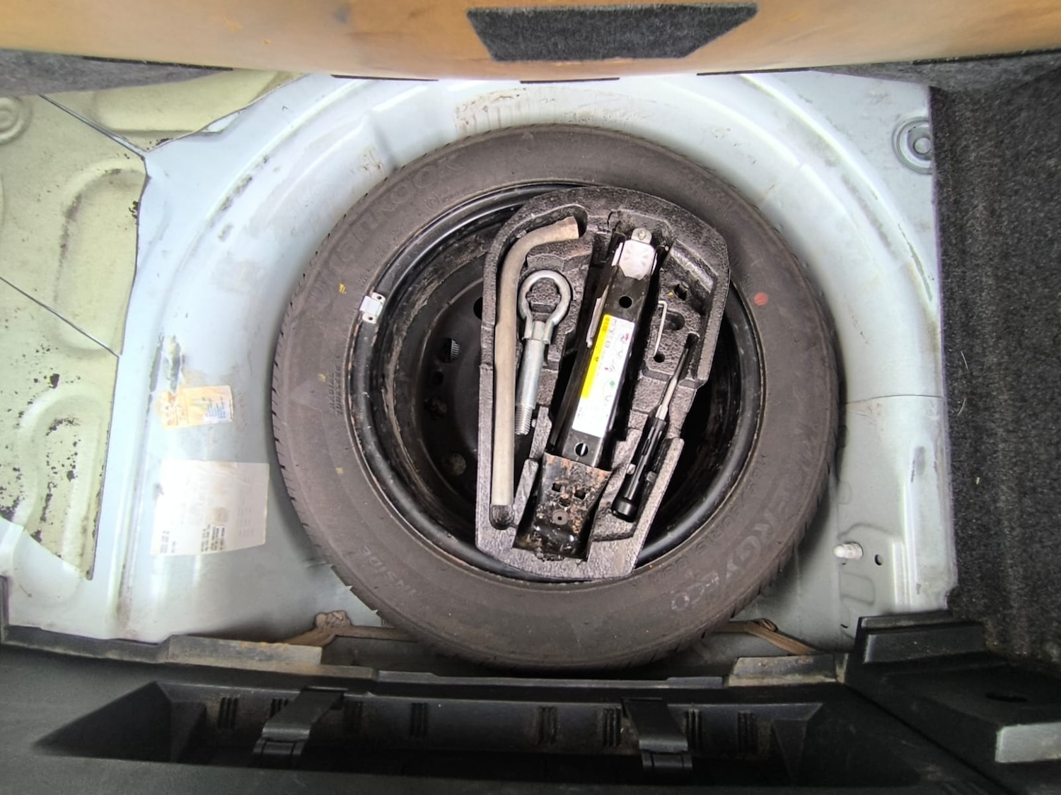 Used Volkswagen Polo 2015 for sale - 77271620: Photo 32