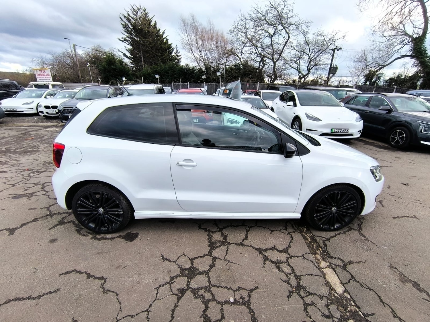 Used Volkswagen Polo 2015 for sale - 77271620: Photo 5