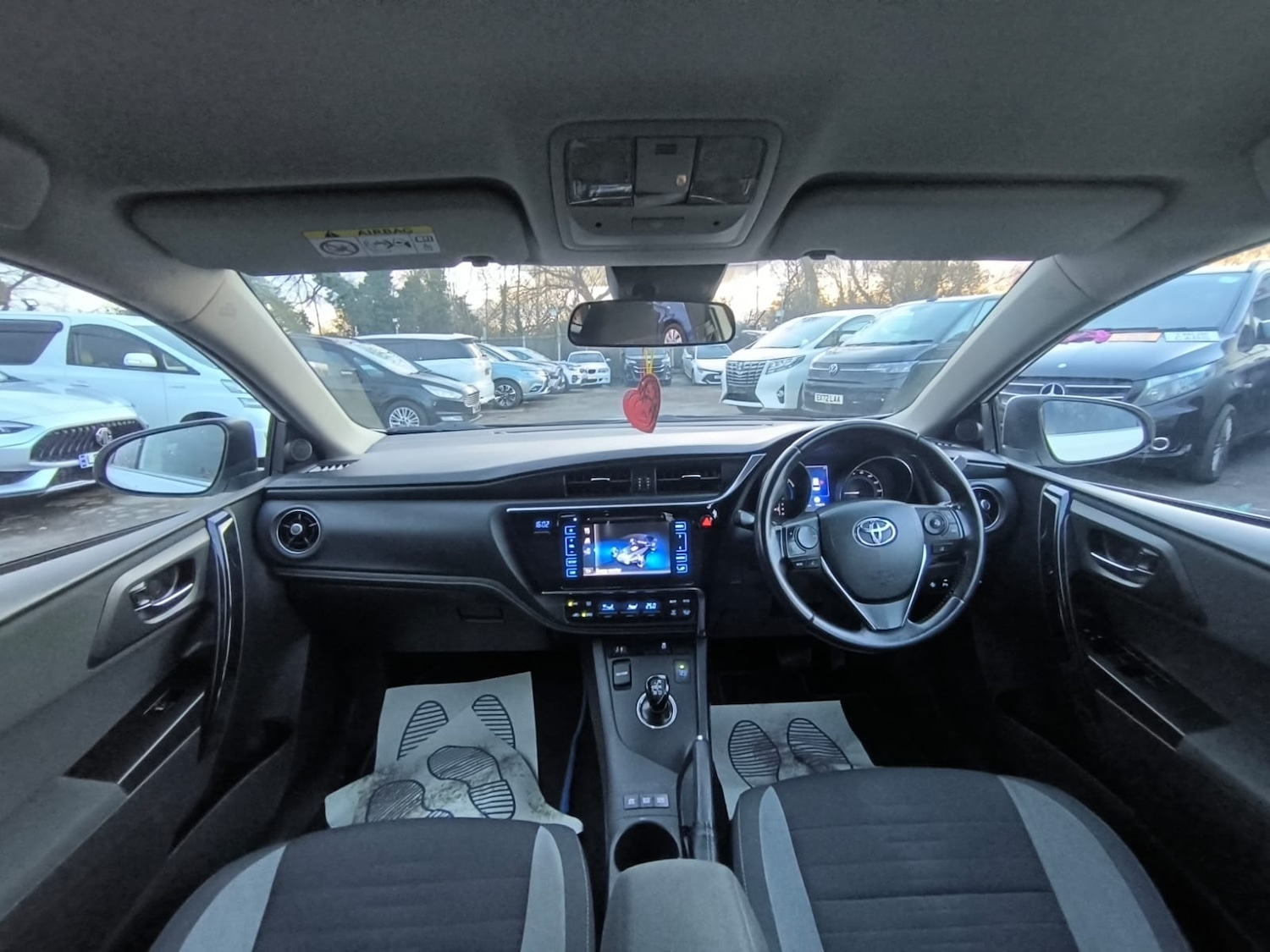 Used Toyota Auris 2016 for sale - 77167884: Photo 11