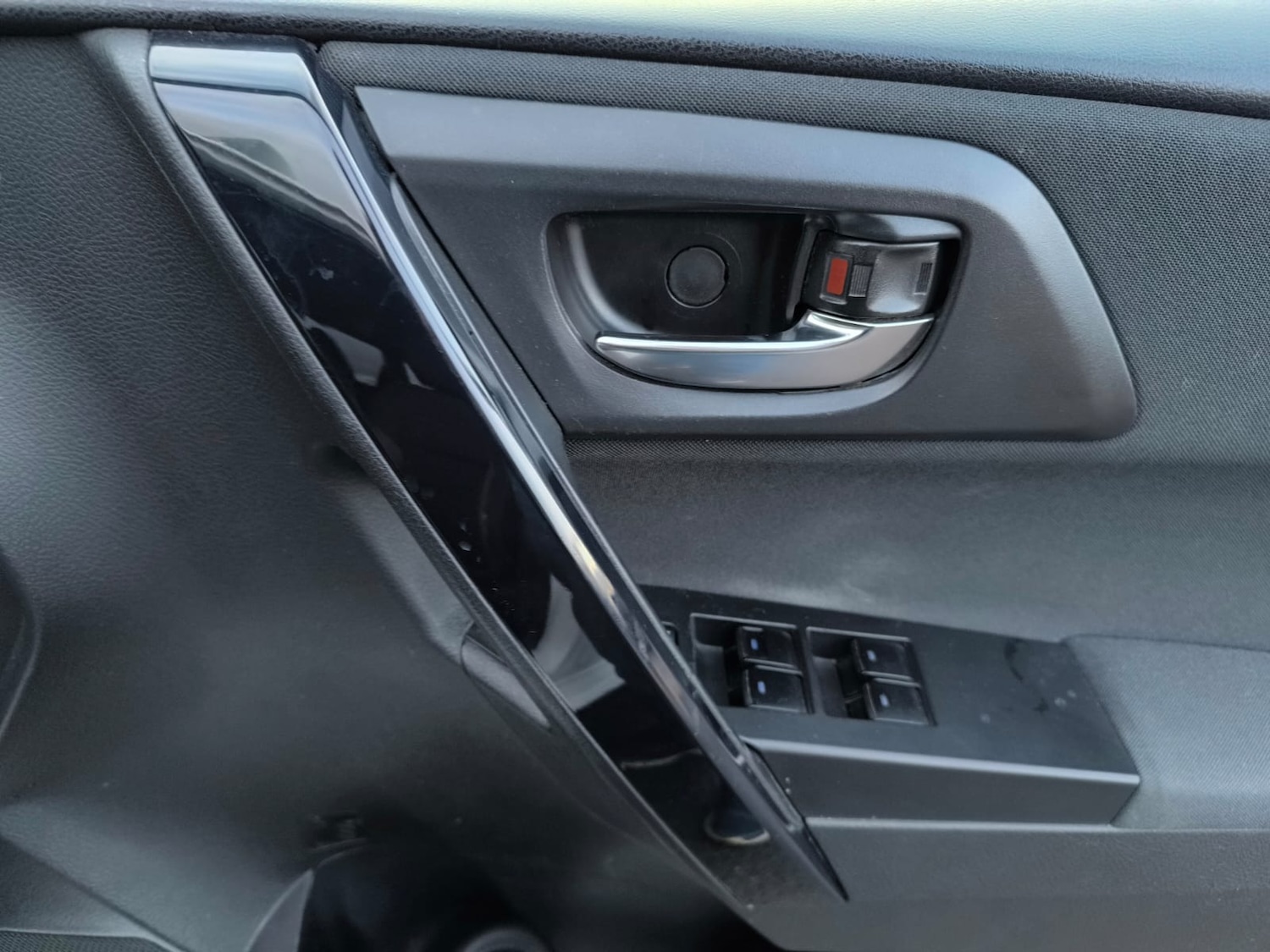 Used Toyota Auris 2016 for sale - 77167884: Photo 26