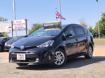 Used Toyota Prius+ 2016 for sale - 78764816: Photo